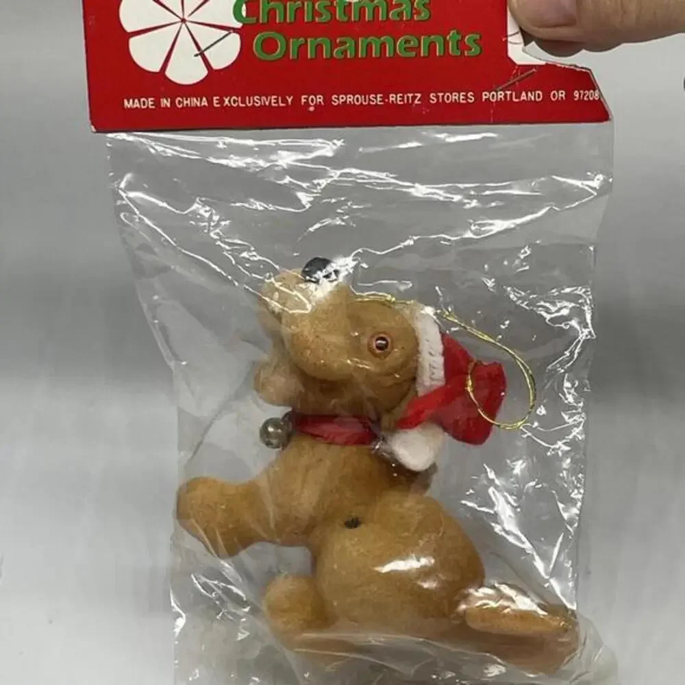 Dog Peeing Lifting Leg Vintage Flocked Christmas Ornament Sprouse‎ Reitz